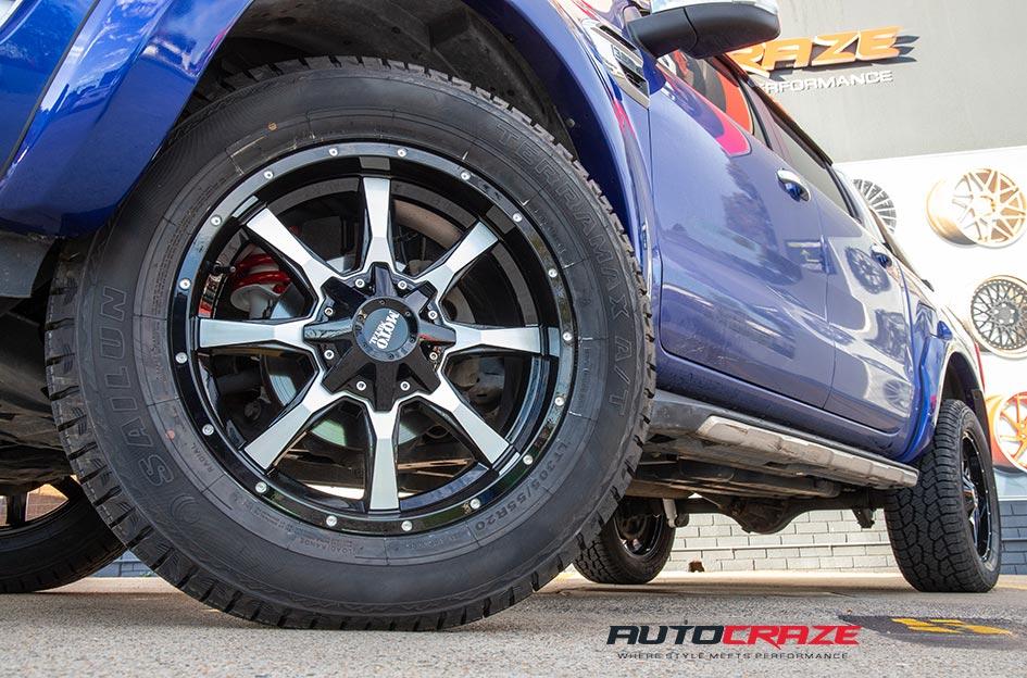 FORD RANGER MO970 GLOSS BLACK MACHINED FACE